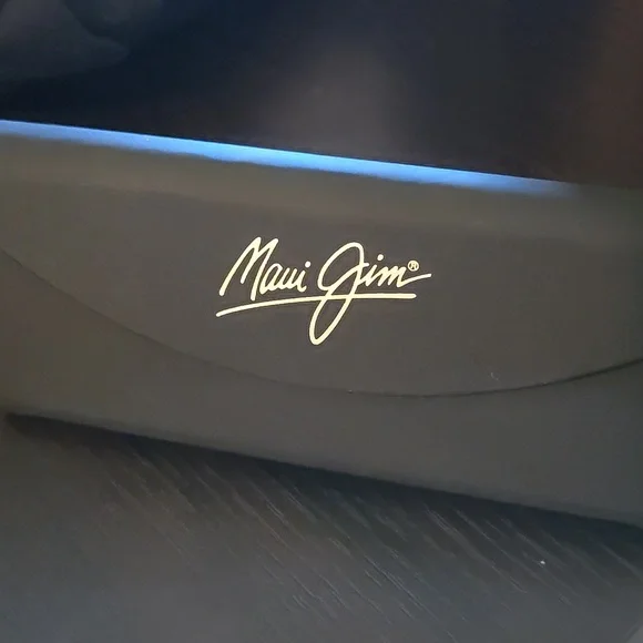 Maui Jim Case - Picture 2 of 3